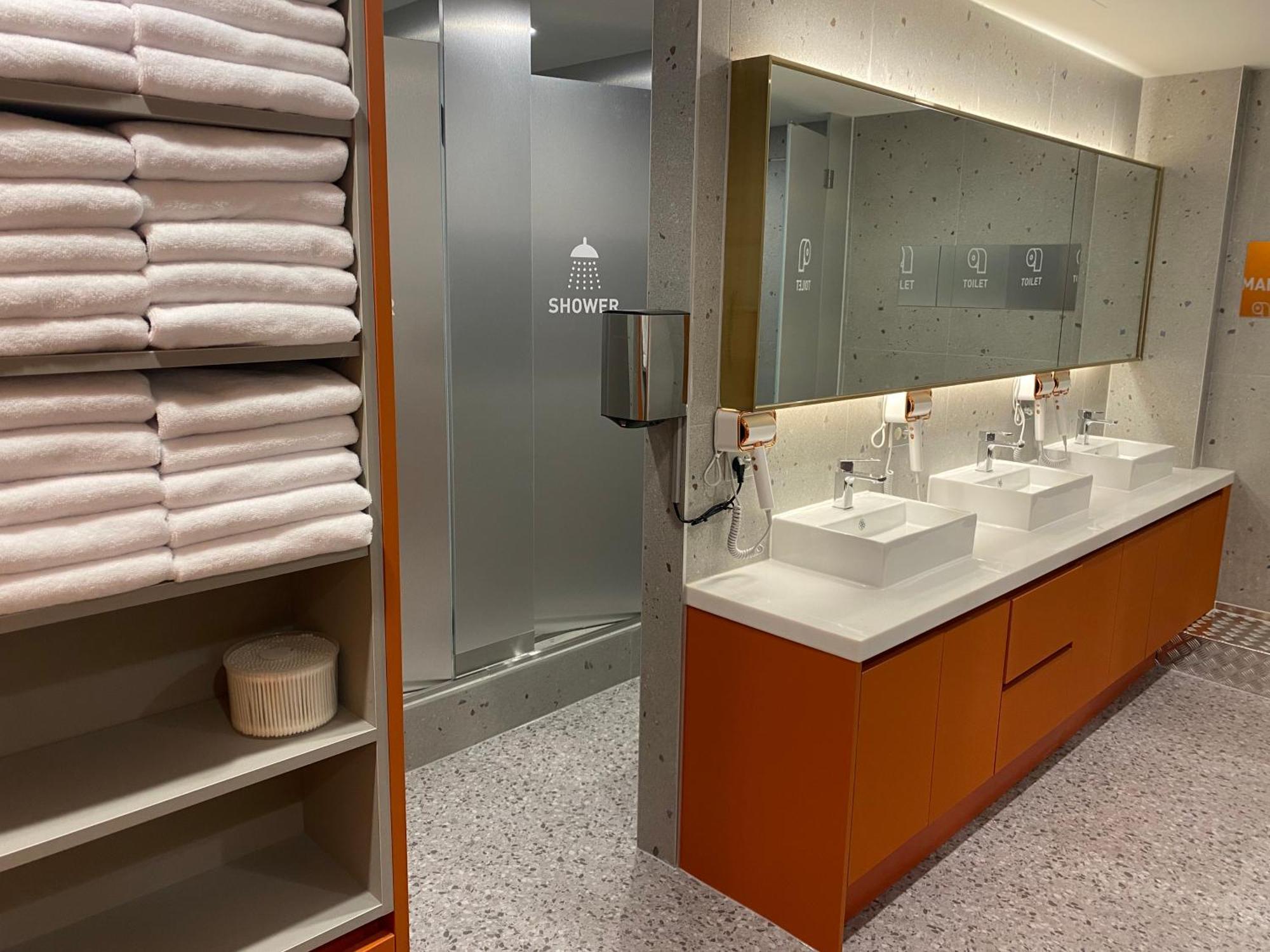 Seoul Cube Myeongdong Hotel Buitenkant foto